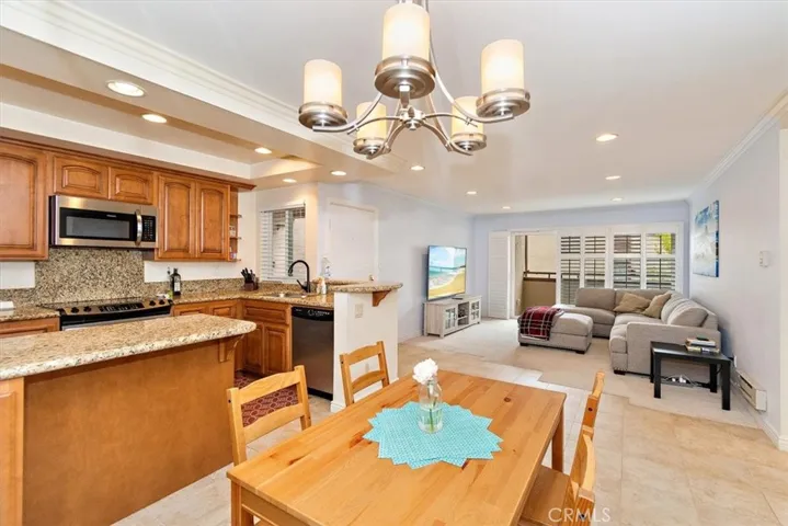 5927 Armaga Spring Road E, Rancho Palos Verdes, California 90275