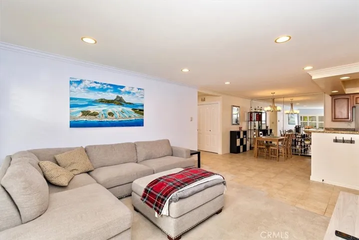 5927 Armaga Spring Road E, Rancho Palos Verdes, California 90275