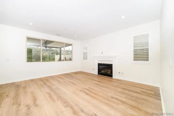 31477 Calle De Las Estrellas, Bonsall, California 92003