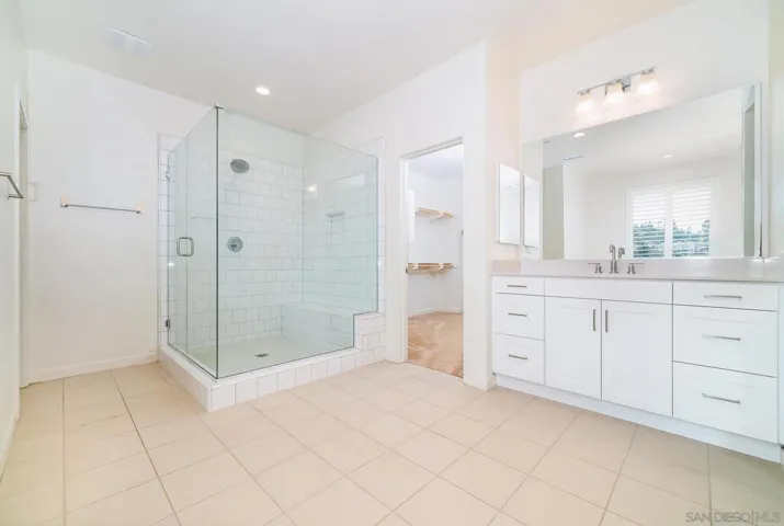 31477 Calle De Las Estrellas, Bonsall, California 92003