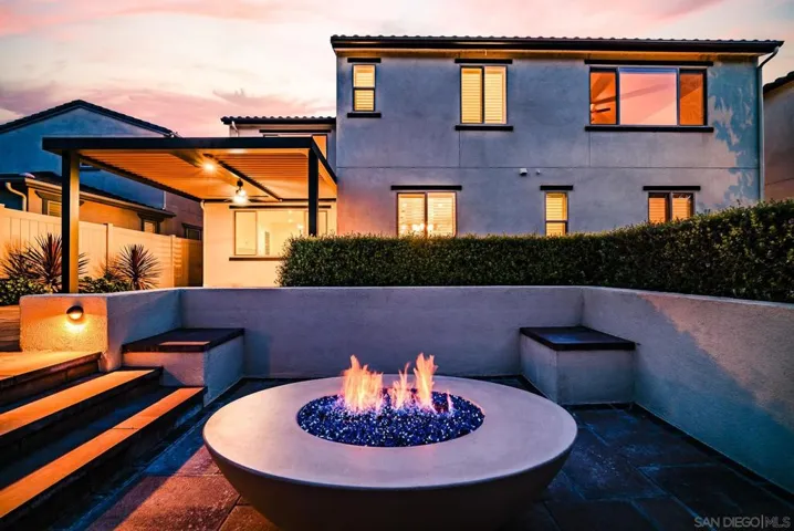 31477 Calle De Las Estrellas, Bonsall, California 92003