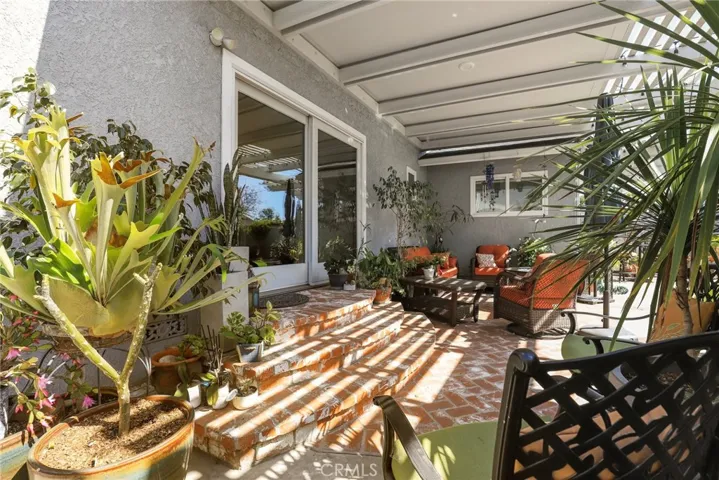 Covered alumiwood patio cover