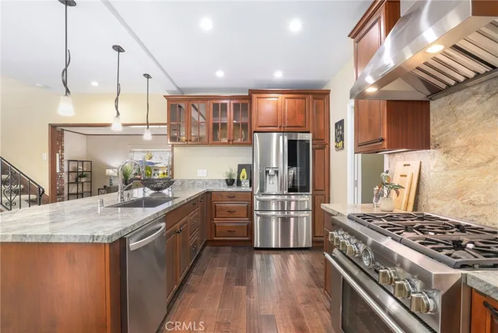 2251 Knoxville Avenue, Long Beach, California 90815