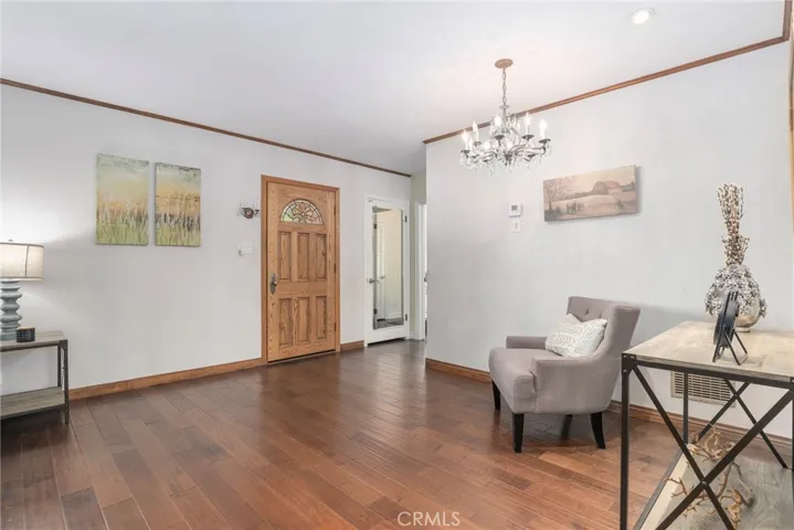 2251 Knoxville Avenue, Long Beach, California 90815
