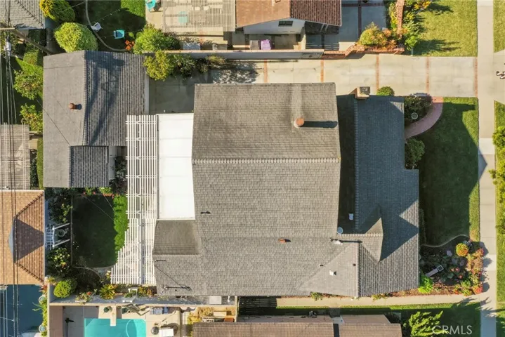 2251 Knoxville Avenue, Long Beach, California 90815