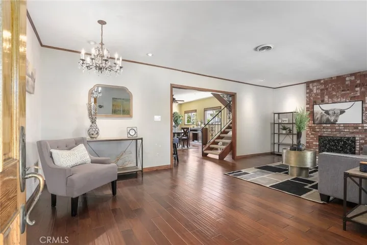 2251 Knoxville Avenue, Long Beach, California 90815