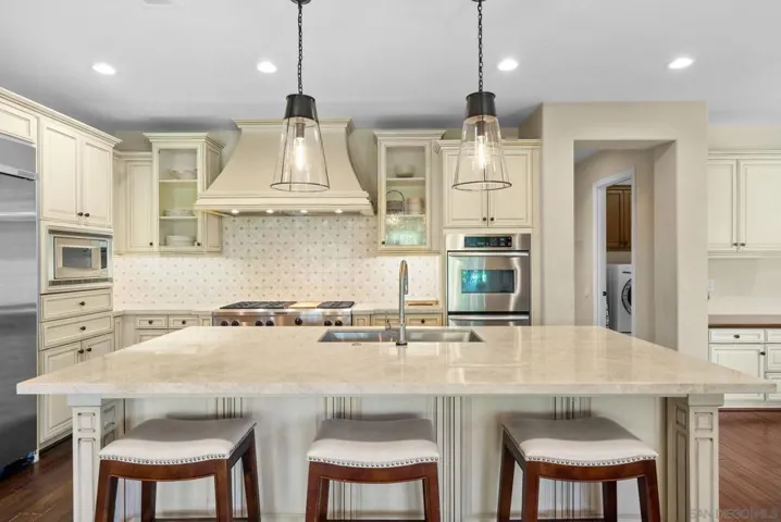15586 Rising River Pl S, San Diego, California 92127