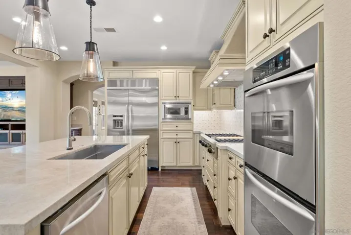 15586 Rising River Pl S, San Diego, California 92127