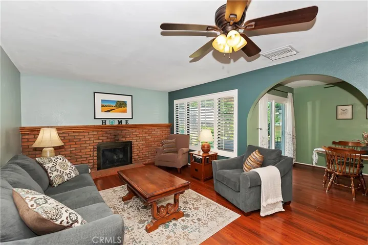 708 Calle De Silva, Redlands, California 92374