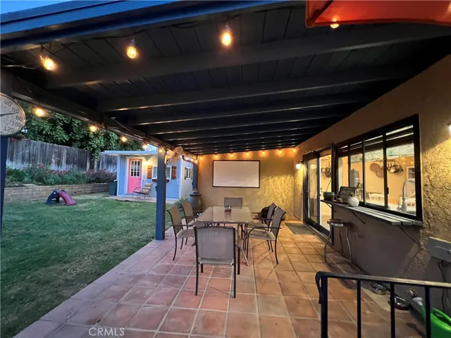 708 Calle De Silva, Redlands, California 92374