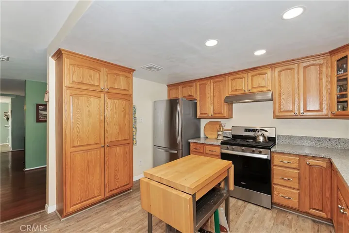 708 Calle De Silva, Redlands, California 92374