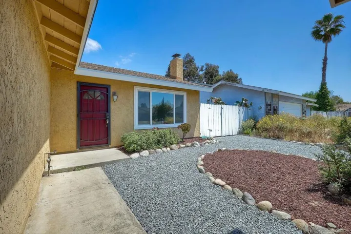 3512 Spruce Ct, Oceanside, California 92058