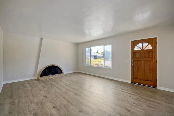 3512 Spruce Ct, Oceanside, California 92058