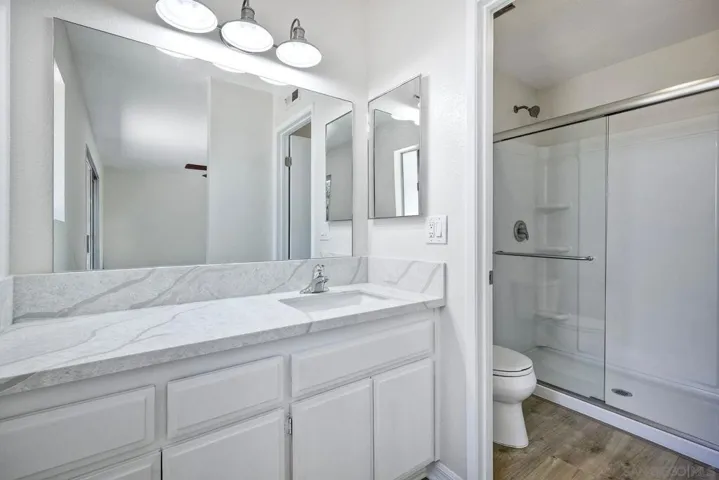 3512 Spruce Ct, Oceanside, California 92058