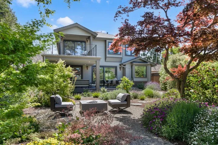 430 Mountain View Avenue, Mountain View, California 94041