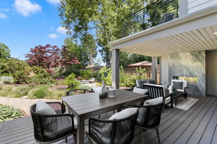 430 Mountain View Avenue, Mountain View, California 94041