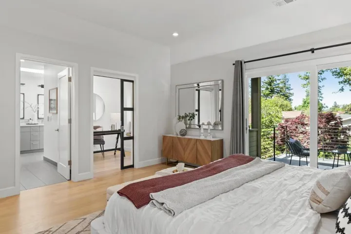 430 Mountain View Avenue, Mountain View, California 94041