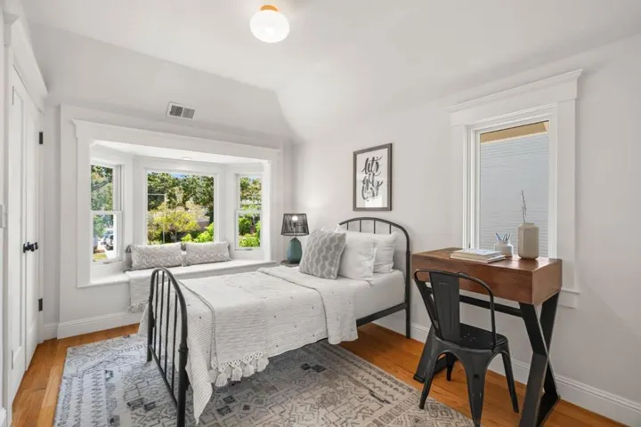 575 Everett Avenue, Palo Alto, California 94301