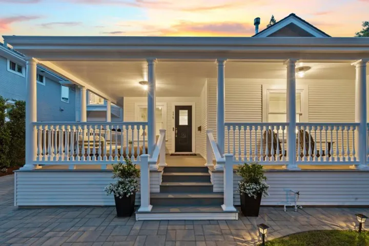 575 Everett Avenue, Palo Alto, California 94301