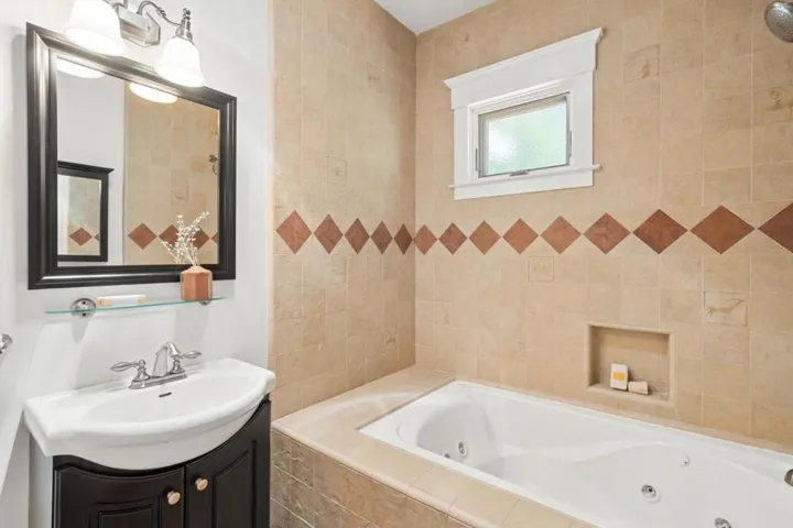 575 Everett Avenue, Palo Alto, California 94301