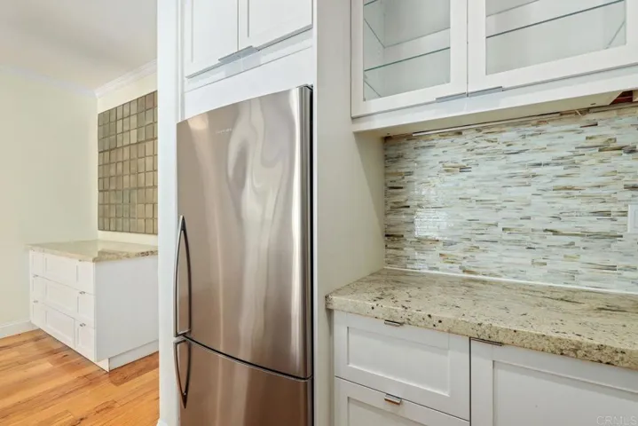 4118 Via Candidiz 118, San Diego, California 92130