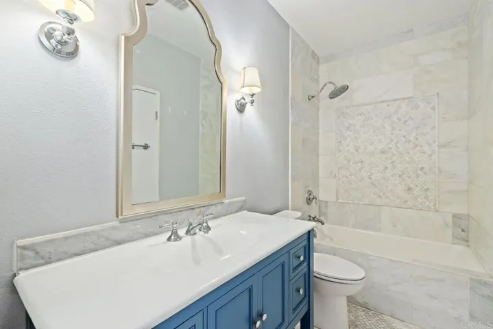 4118 Via Candidiz 118, San Diego, California 92130