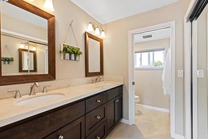 Dual sinks, shower