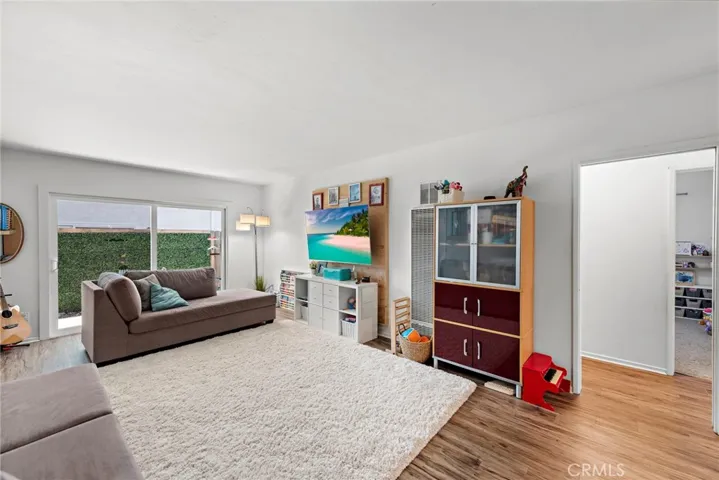 216 Avenida Lobeiro, San Clemente, California 92672