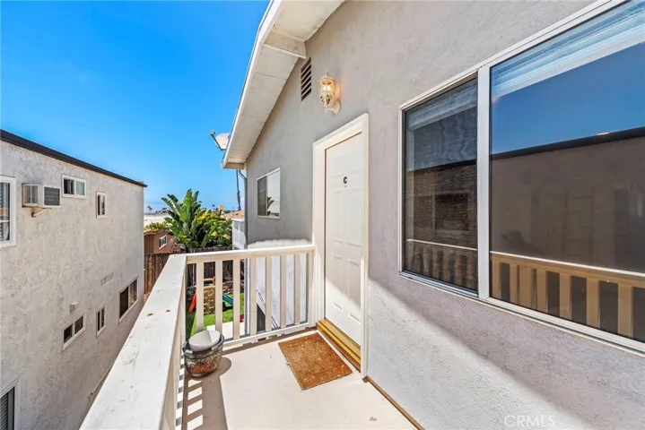 216 Avenida Lobeiro, San Clemente, California 92672