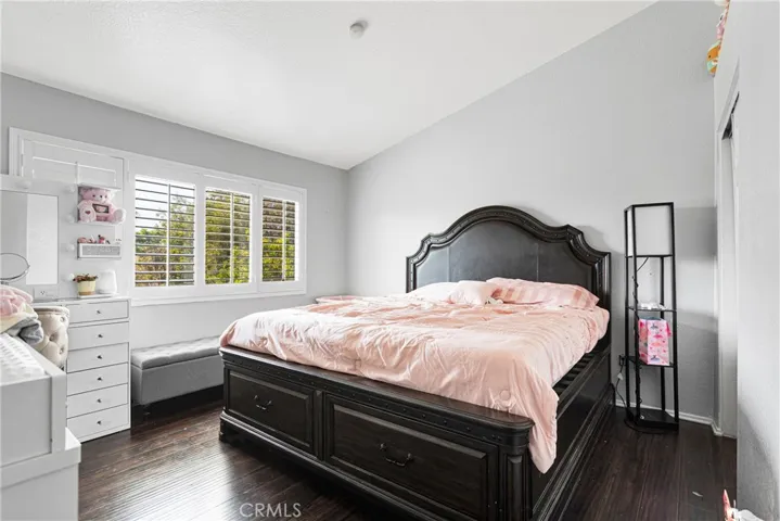 417 Colfax Circle, Corona, California 92879