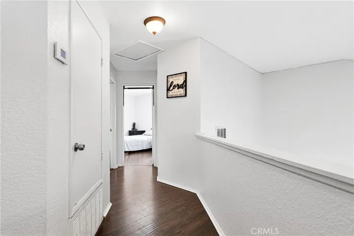 417 Colfax Circle, Corona, California 92879