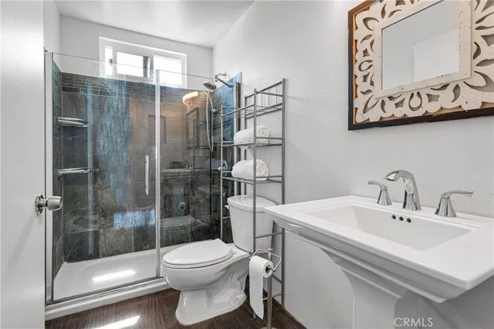 417 Colfax Circle, Corona, California 92879