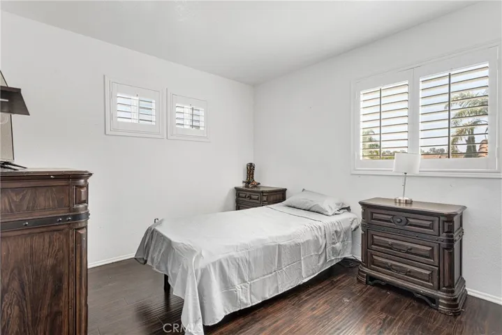 417 Colfax Circle, Corona, California 92879