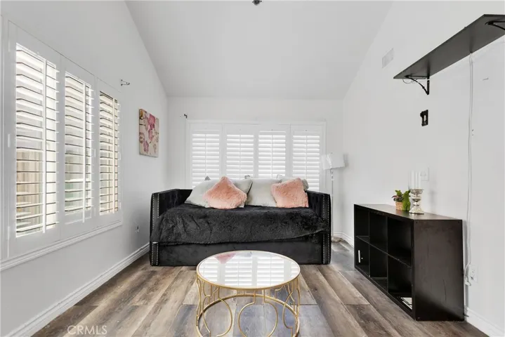 417 Colfax Circle, Corona, California 92879