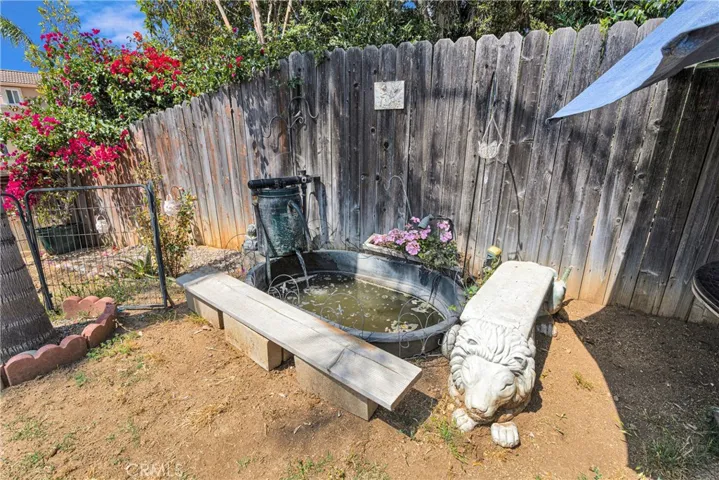 417 Colfax Circle, Corona, California 92879