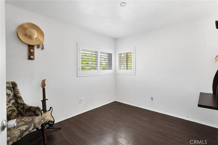 417 Colfax Circle, Corona, California 92879