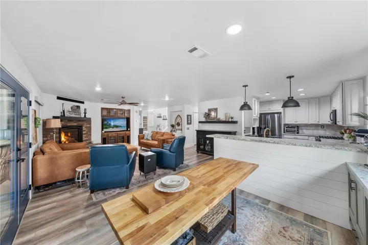 42001 Kodiak Court, Murrieta, California 92562