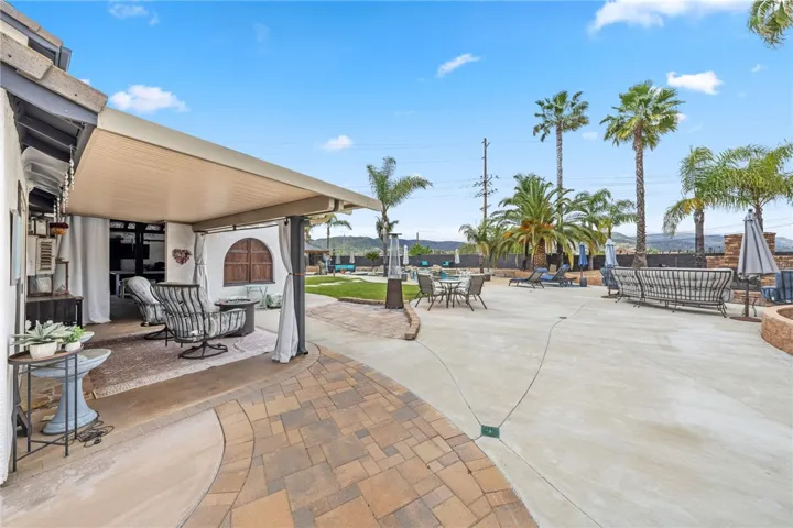 42001 Kodiak Court, Murrieta, California 92562