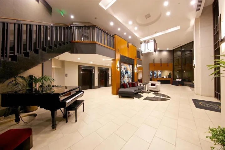 700 W Harbor Drive 1602, San Diego, California 92101