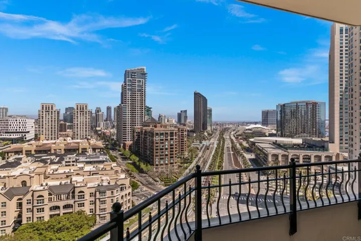 700 W Harbor Drive 1602, San Diego, California 92101