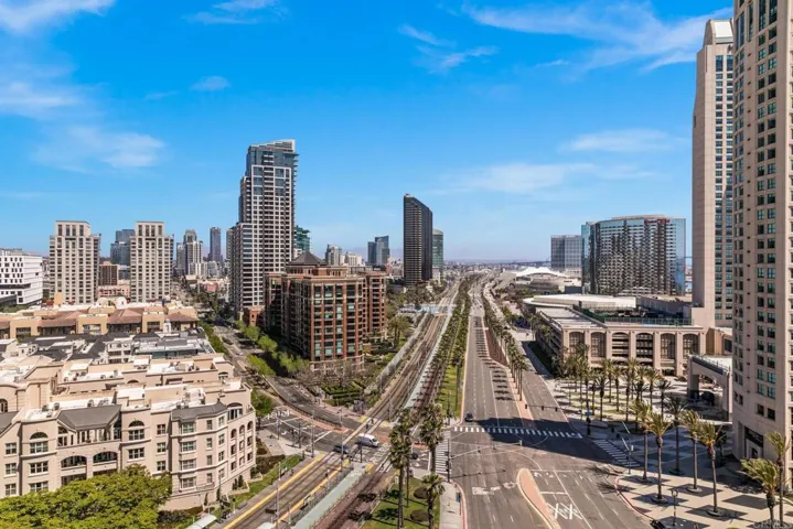 700 W Harbor Drive 1602, San Diego, California 92101