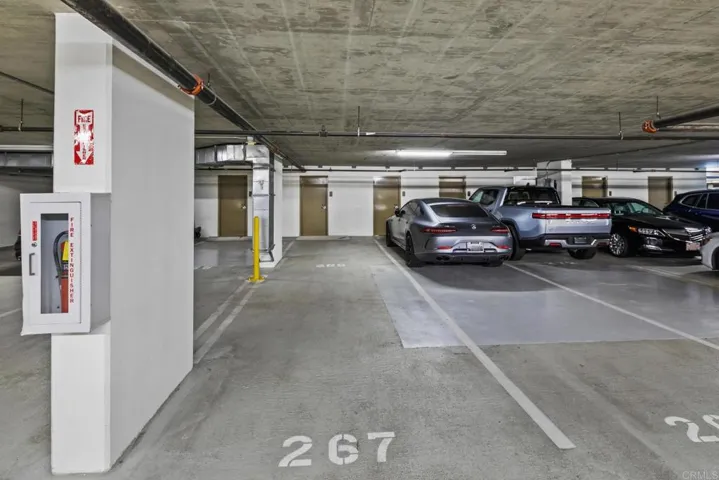 700 W Harbor Drive 1602, San Diego, California 92101