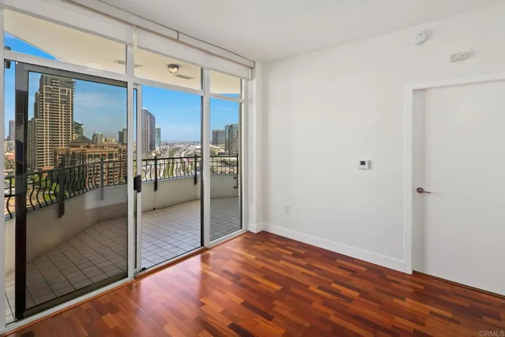 700 W Harbor Drive 1602, San Diego, California 92101