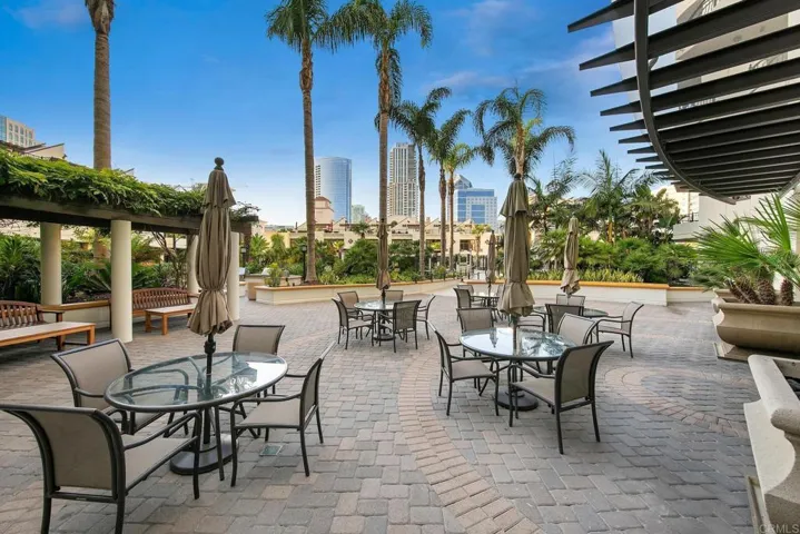 700 W Harbor Drive 1602, San Diego, California 92101