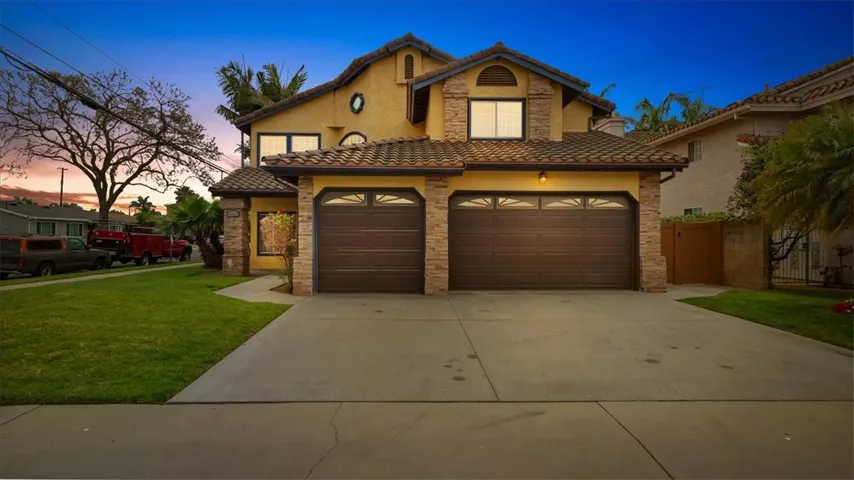 10502 Dolan Avenue, Downey, California 90241