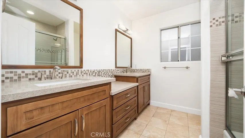10502 Dolan Avenue, Downey, California 90241