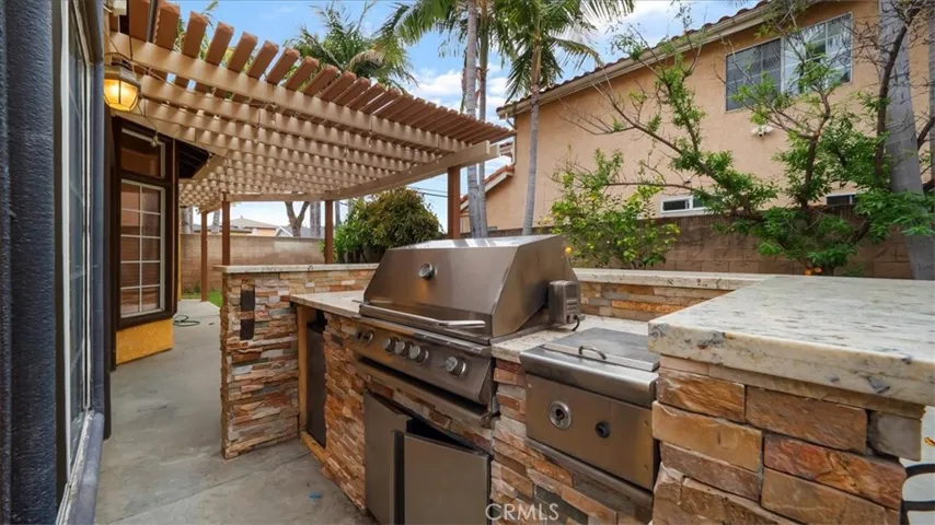 10502 Dolan Avenue, Downey, California 90241