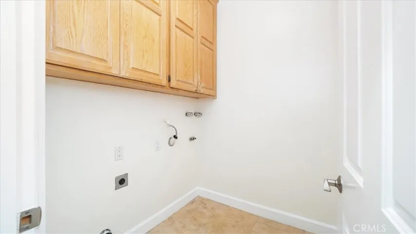 10502 Dolan Avenue, Downey, California 90241