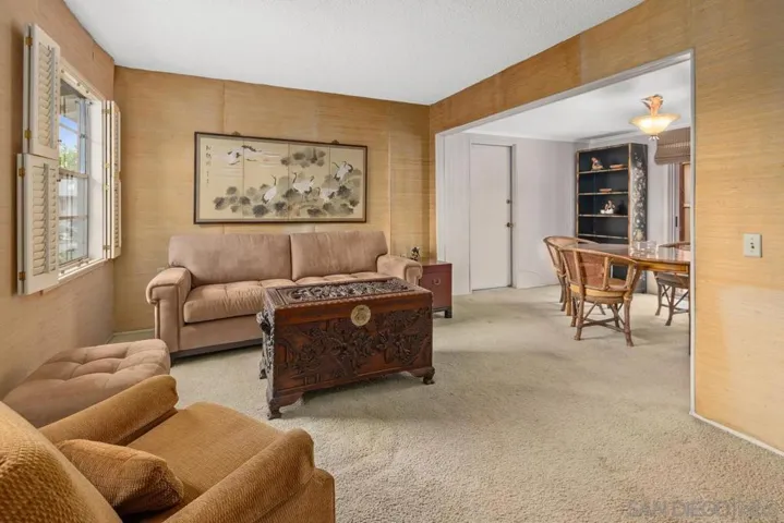 Den/Family/Great Room