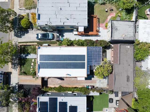 3018 Madeline Street, Oakland, California 94602